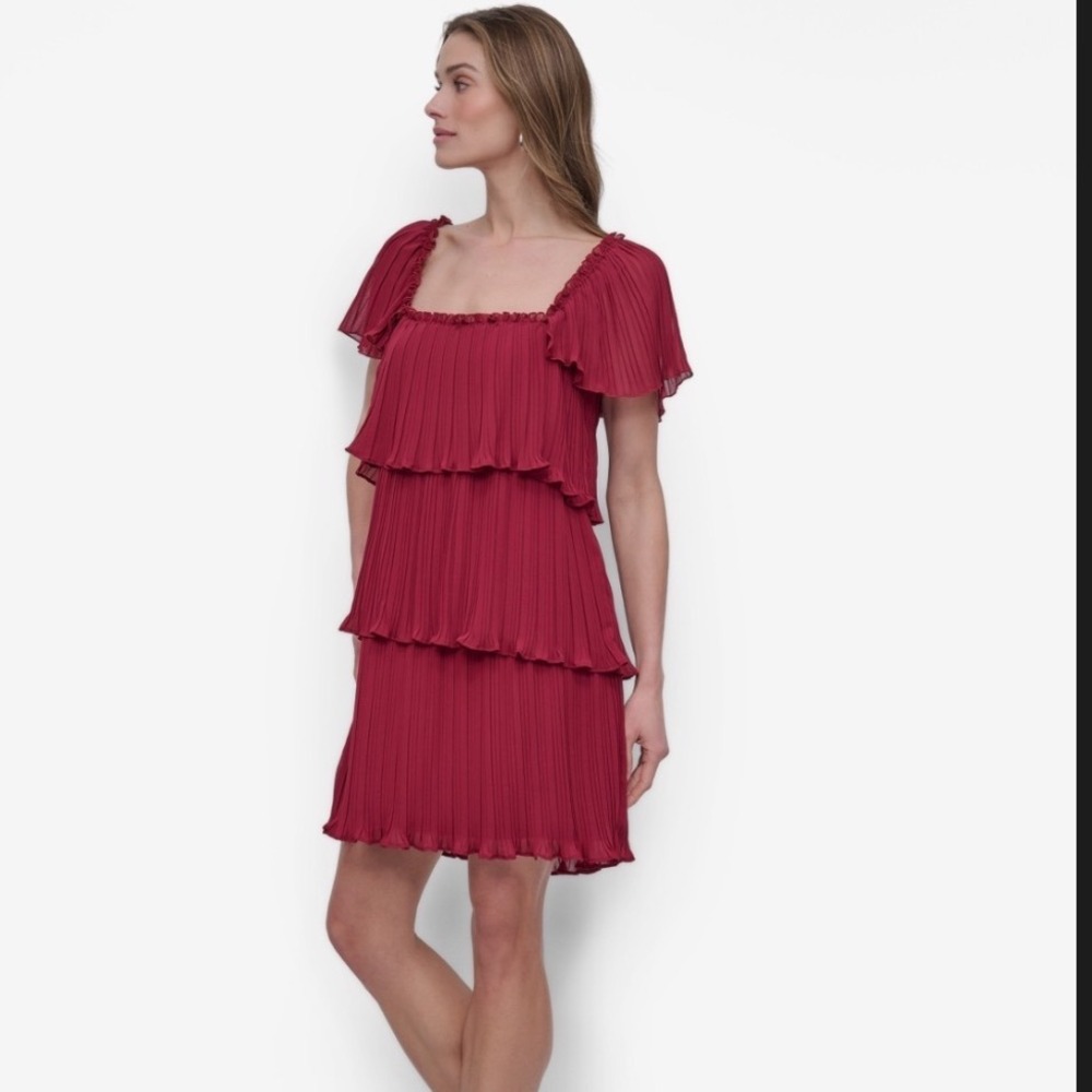 DKNY Pleated Tiered Mini Dress Women 14 NWT Burgundy Flutter Sleeve MSRP $149